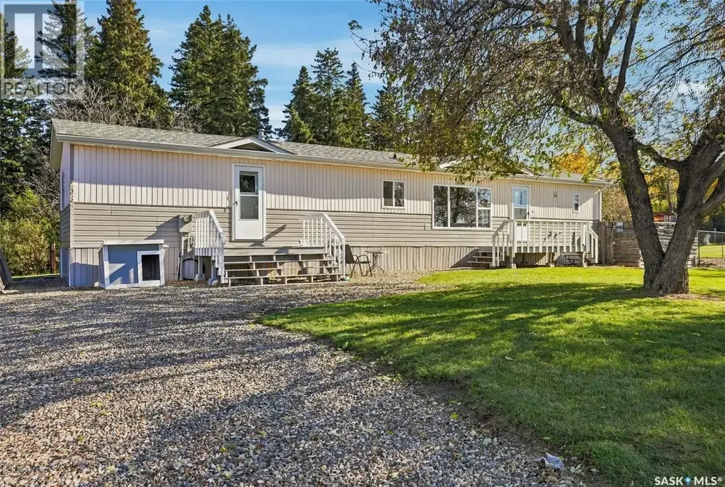 708 Main Street S, Ituna