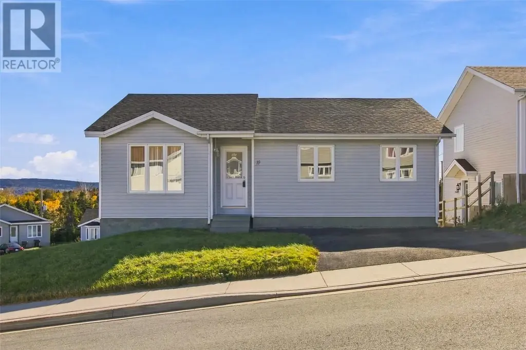 39 Edgecombe Drive, St. John's