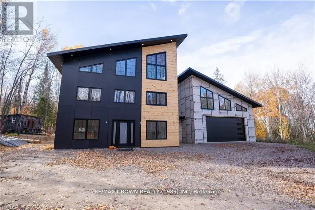 24 Sun Valley Way, Powassan