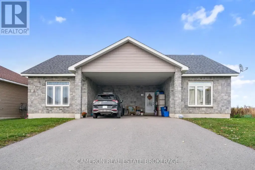 88-88a Mille Roches Road, South Stormont