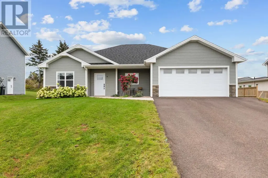 36 Swallow Drive, Stratford