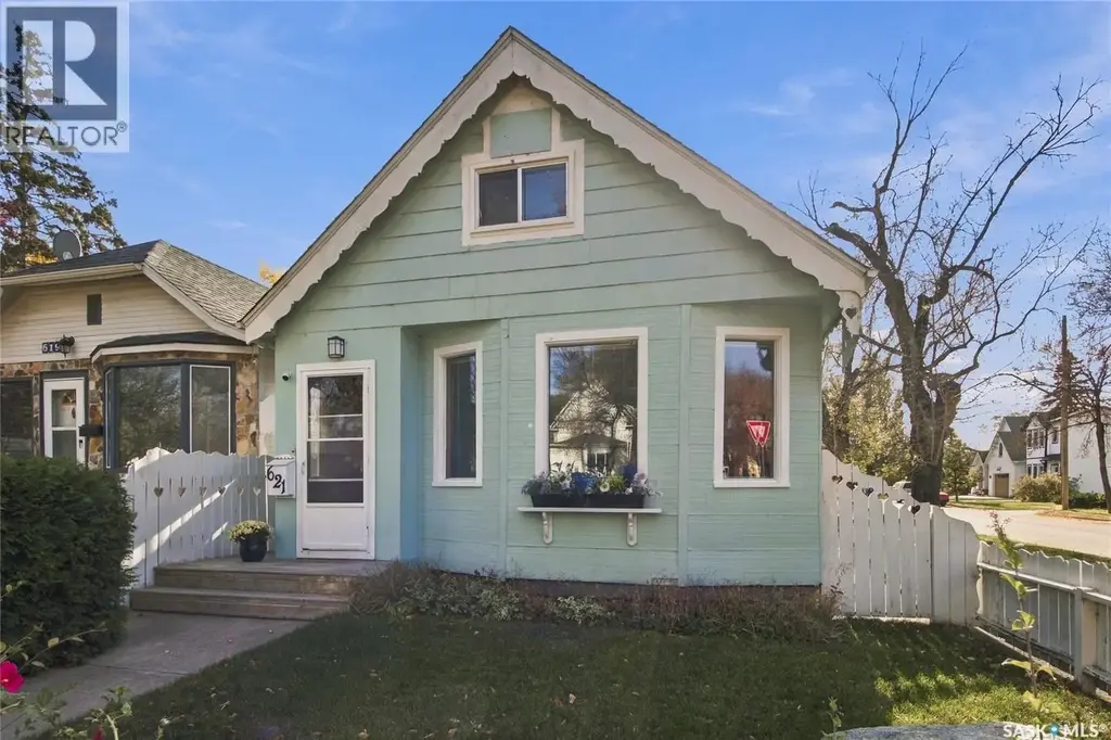 621 31st Street W, Saskatoon
