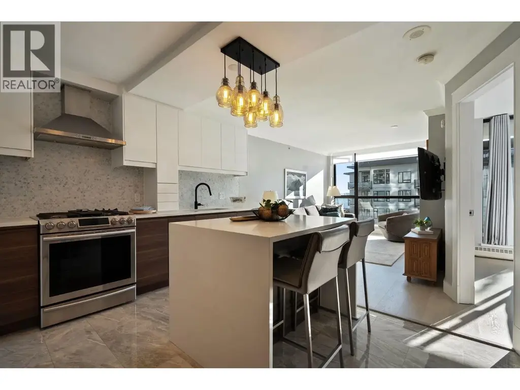 504 124 W 1st Street, North Vancouver