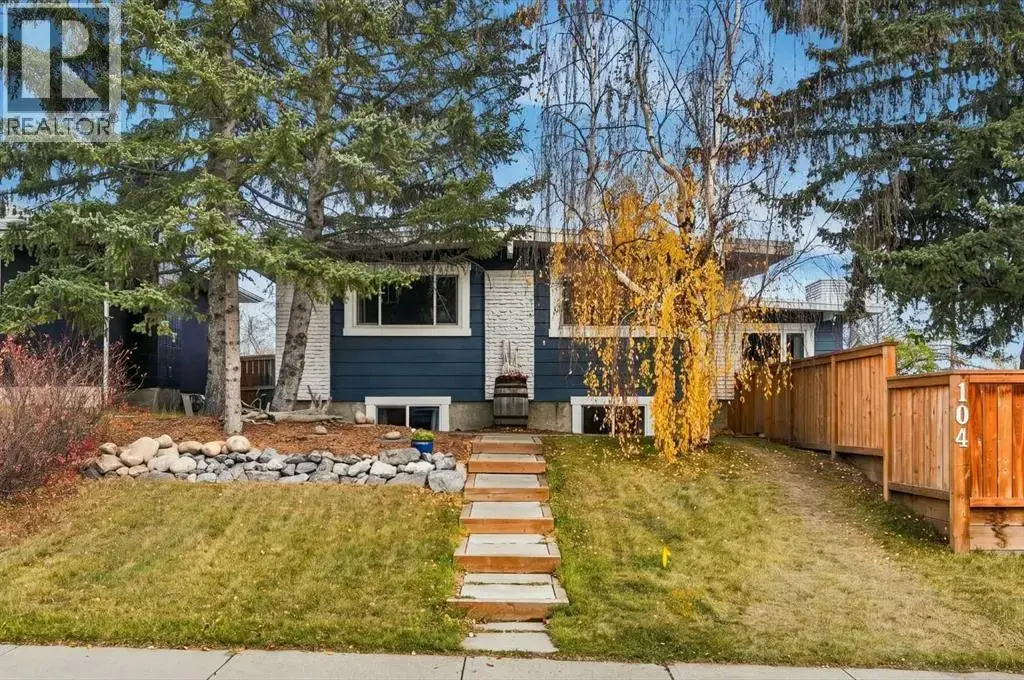 104 Cantree Place Sw, Calgary