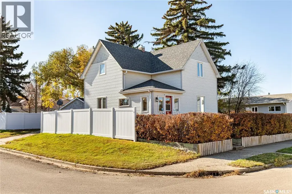 303 Lillooet Street W, Moose Jaw