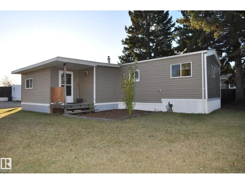 #26 10410 101 A St, Morinville