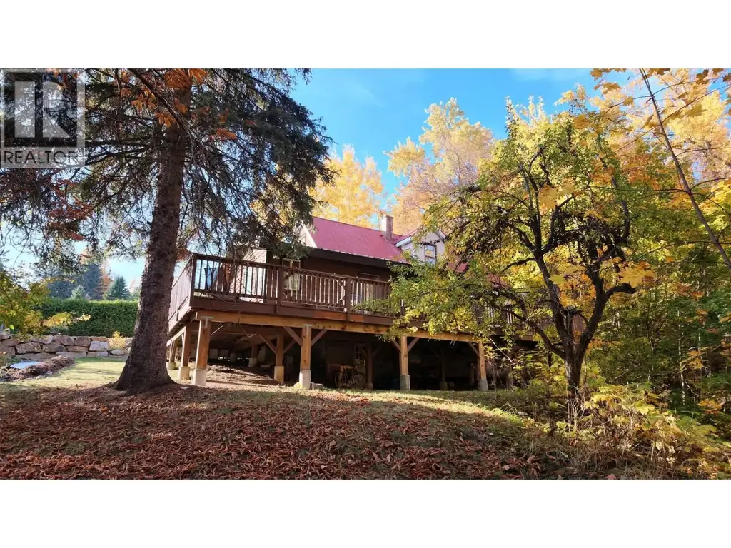 1380 Queen Street, Rossland