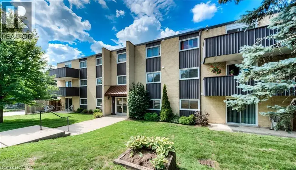 75 Hazelglen Drive Unit# 308, Kitchener
