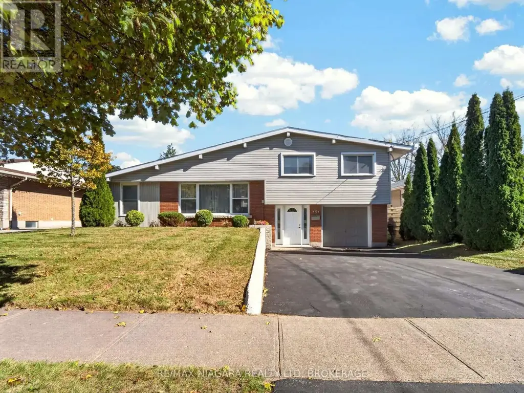 4534 Pettit Avenue, Niagara Falls (Morrison)