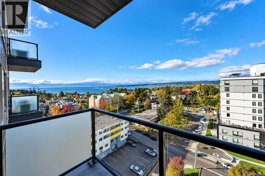 907 622 Admirals Rd, Esquimalt