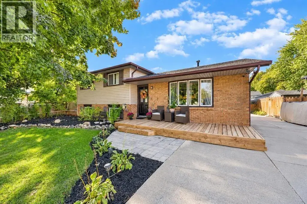 315 Brentwood Crescent, St Clair