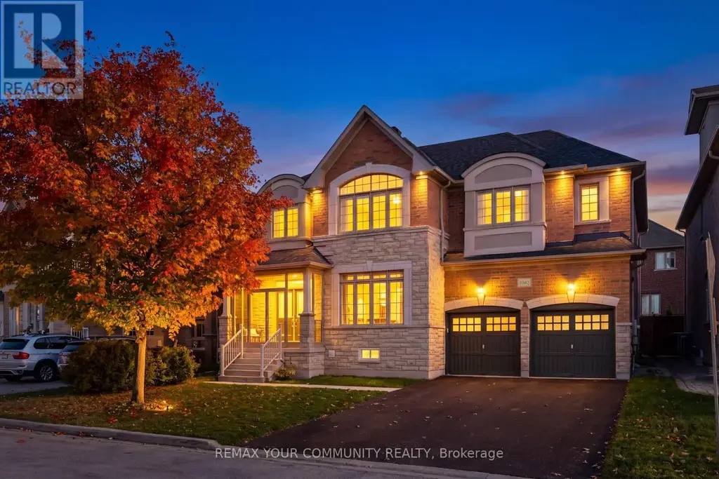 1042 Wilbur Pipher Circle, Newmarket (Stonehaven-Wyndham)