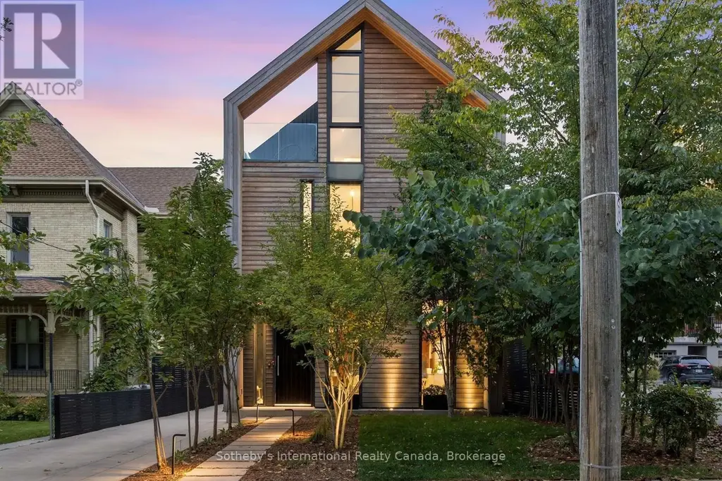 32 Ahrens Street W, Kitchener