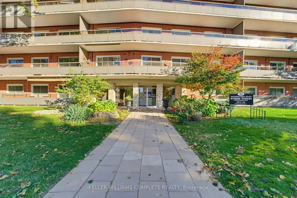 210 - 11 Woodman Drive S, Hamilton (Corman)