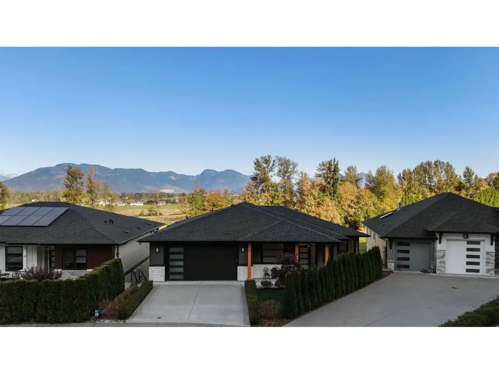 16 50778 Ledgestone Place, Eastern Hillsides, Chilliwack