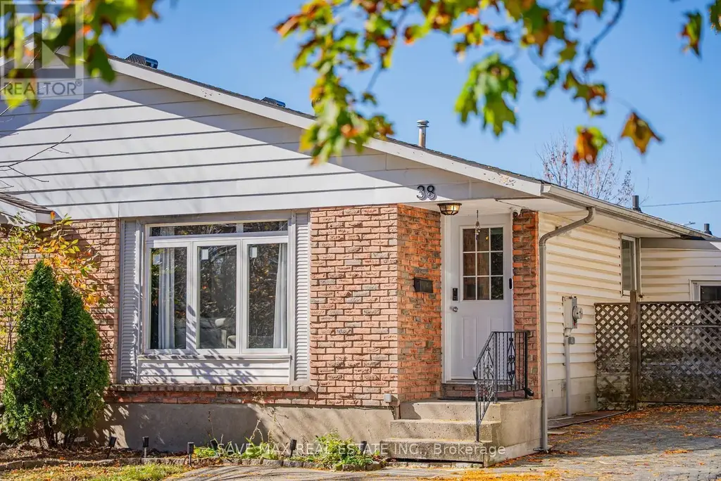 38 Manley Crescent, Thorold (Confederation Heights)
