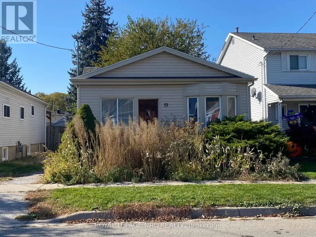 19 Margery Avenue, St. Catharines (Haig)