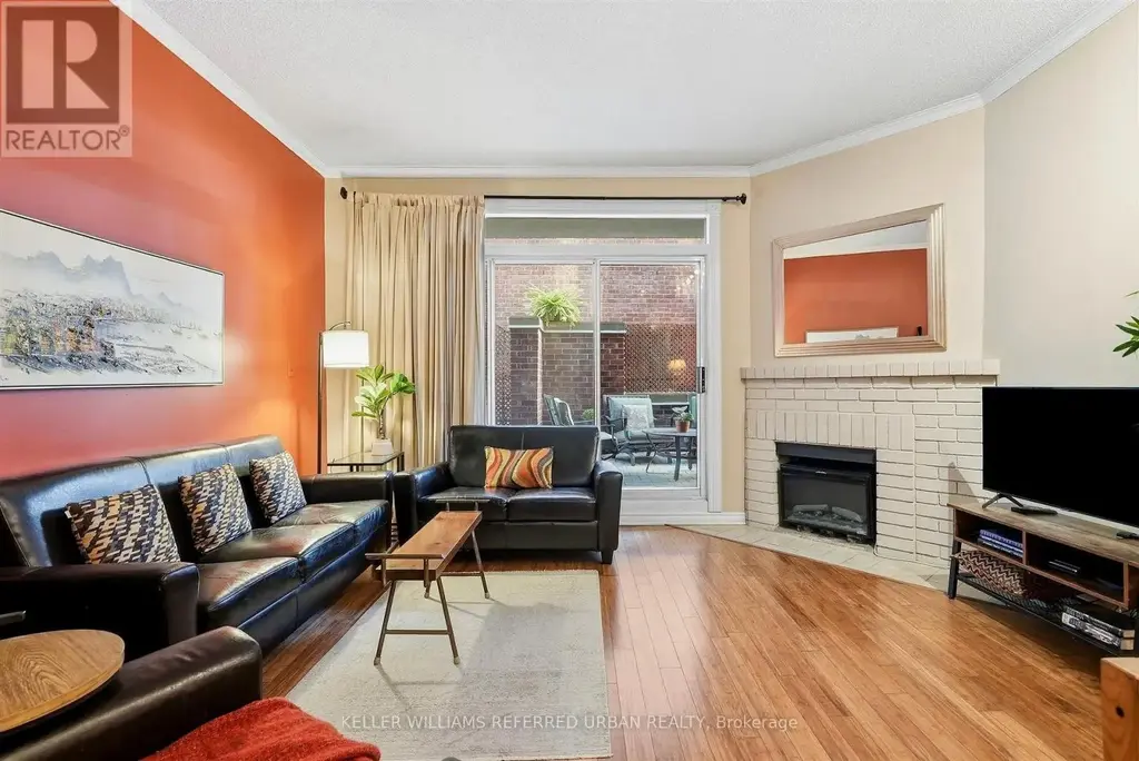 58 St Nicholas Street, Toronto (Bay Street Corridor)