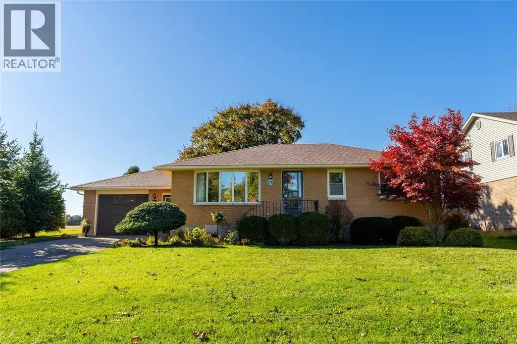 700 Centennial Street, Plympton-Wyoming