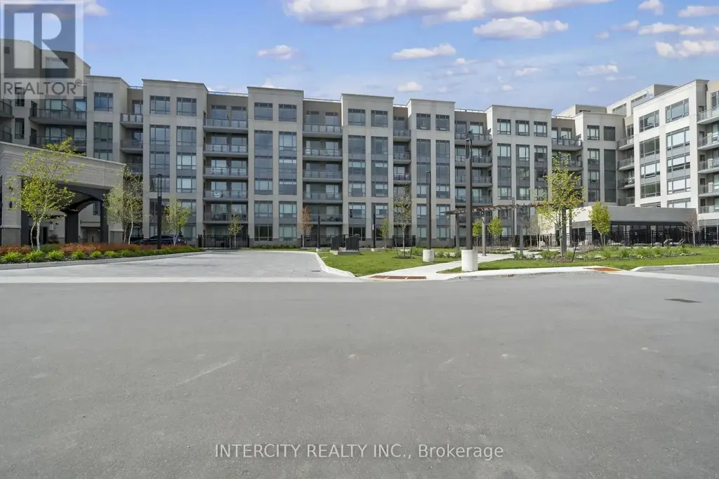 240 - 2075 King Road, King (King City)