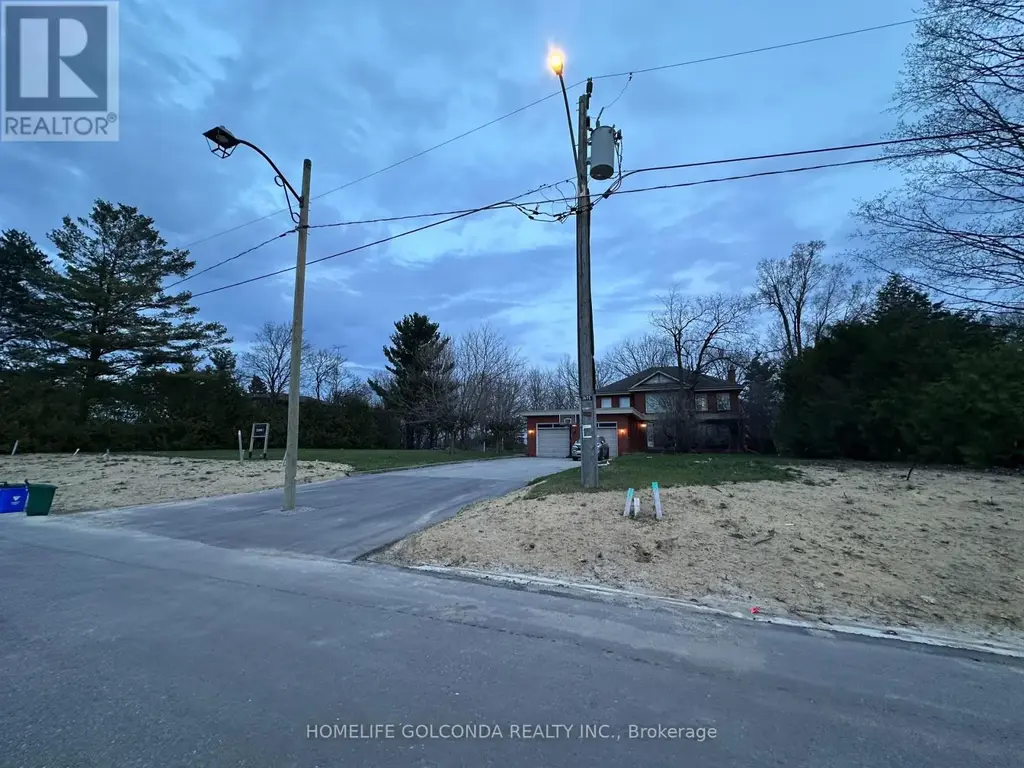 229 Harris Avenue, Richmond Hill (Jefferson)