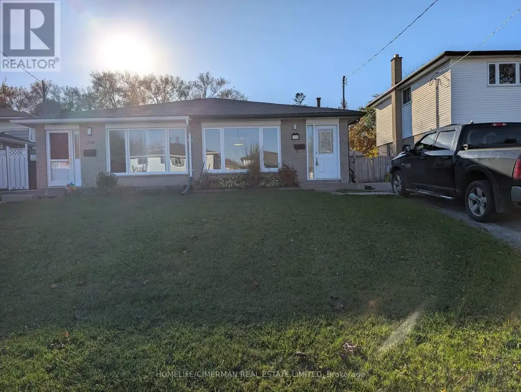 202 Durham Street, Oshawa (Vanier)