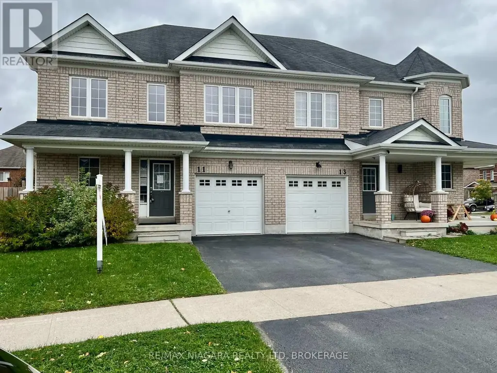 11 Keith Crescent, St. Catharines (Burleigh Hill)