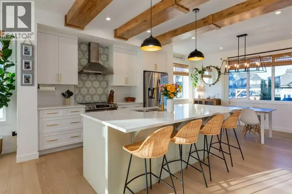 301 Sundown Road, Cochrane