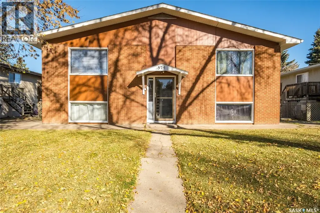 574 26th Street E, Prince Albert