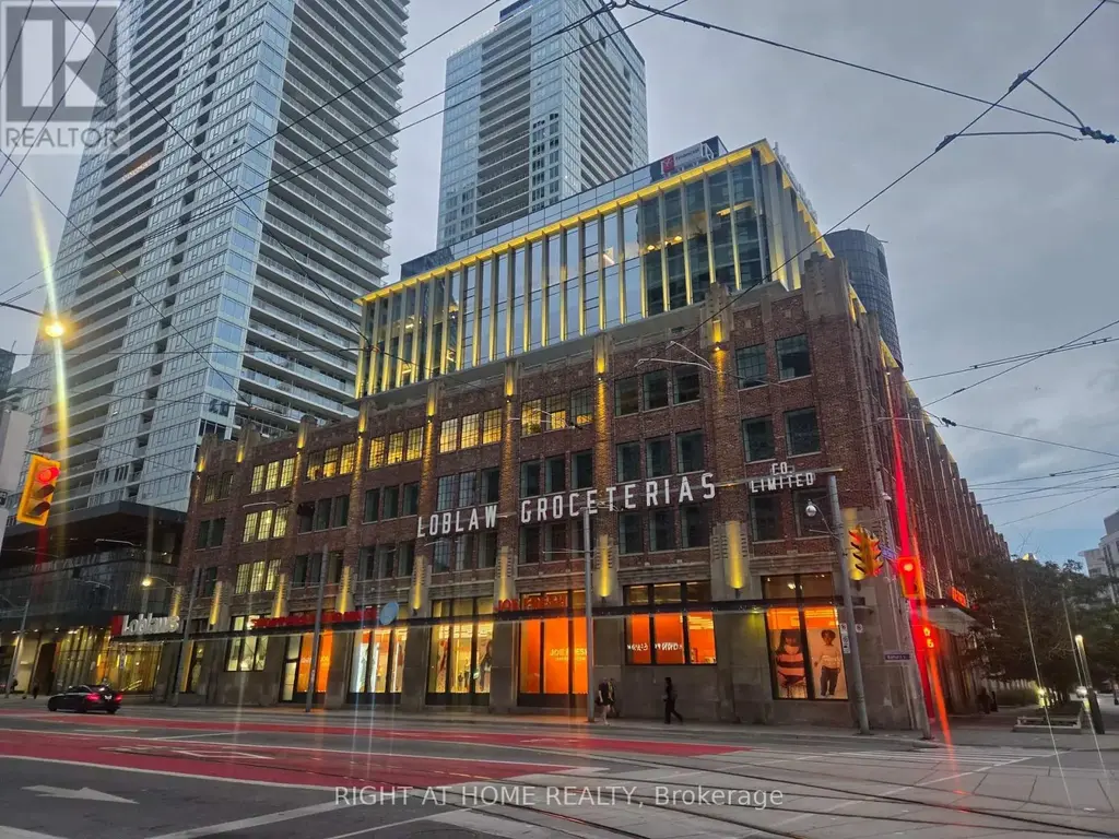 602 - 17 Bathurst Street, Toronto (Waterfront Communities)