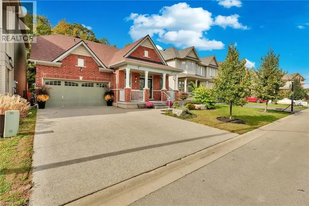 8541 Sweet Chestnut Drive, Niagara Falls