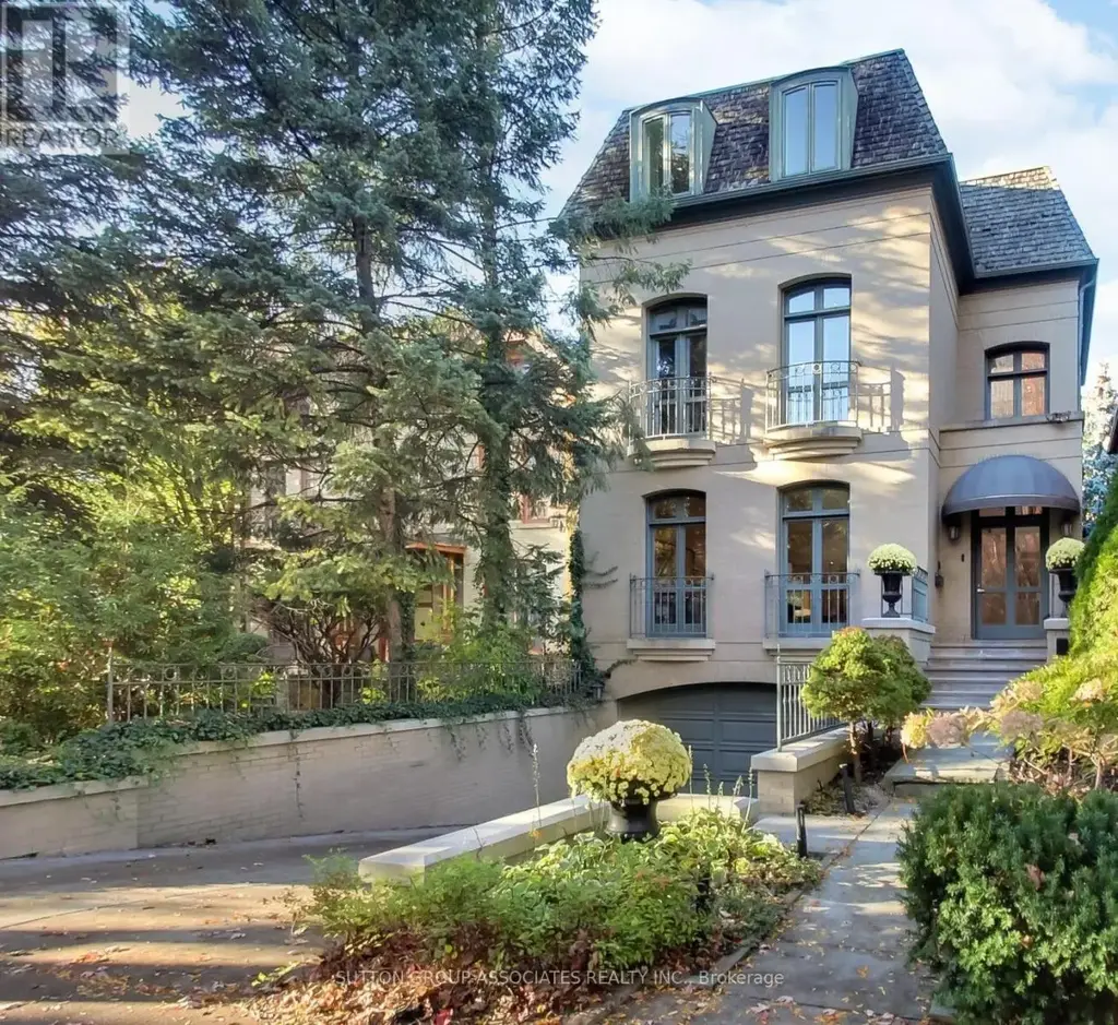 48 Lowther Avenue, Toronto (Annex)