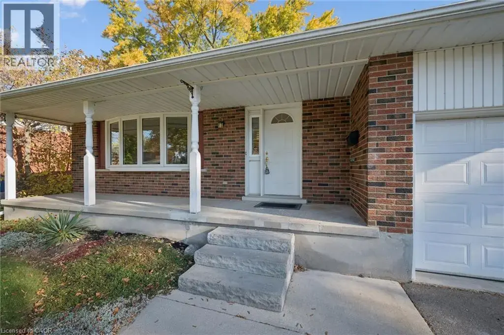 $599900 | Pioneer Park/Doon/Wyldwoods for Sale at 86 Lower Canada ...
