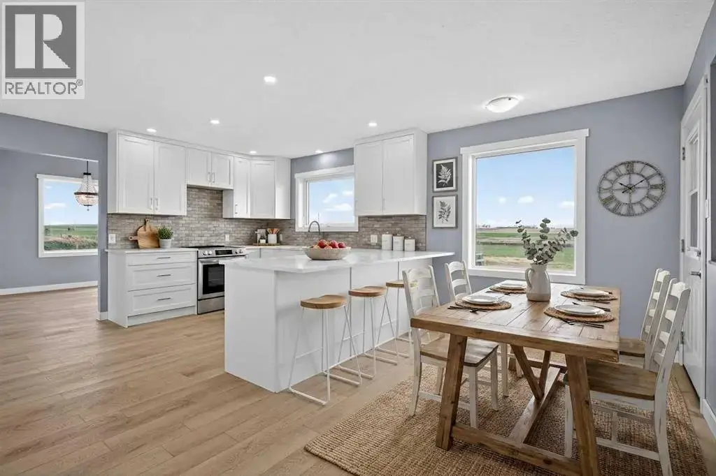 578099 83 Street E, Rural Foothills County