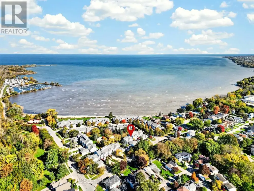 18 - 3 Lakeside Drive, St. Catharines (Port Weller)