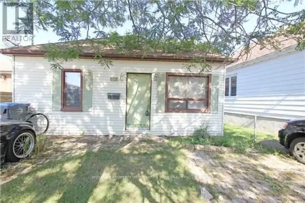 1101 Enola Avenue, Mississauga (Lakeview)