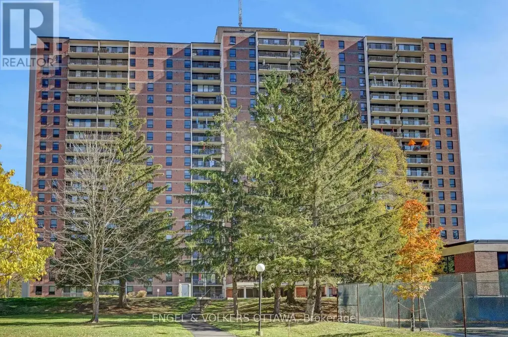 2111 - 665 Bathgate Drive, Ottawa