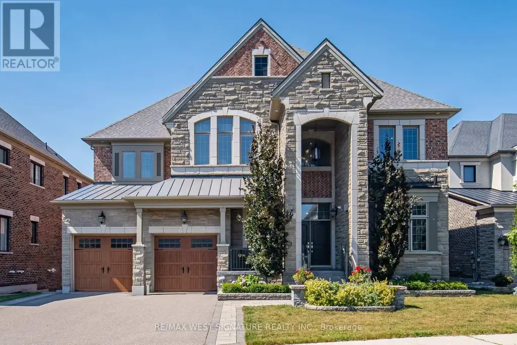 56 Sir Henry Court, King (King City)