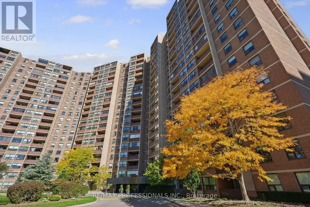 605 - 716 The West Mall Road, Toronto (Eringate-Centennial-West Deane)