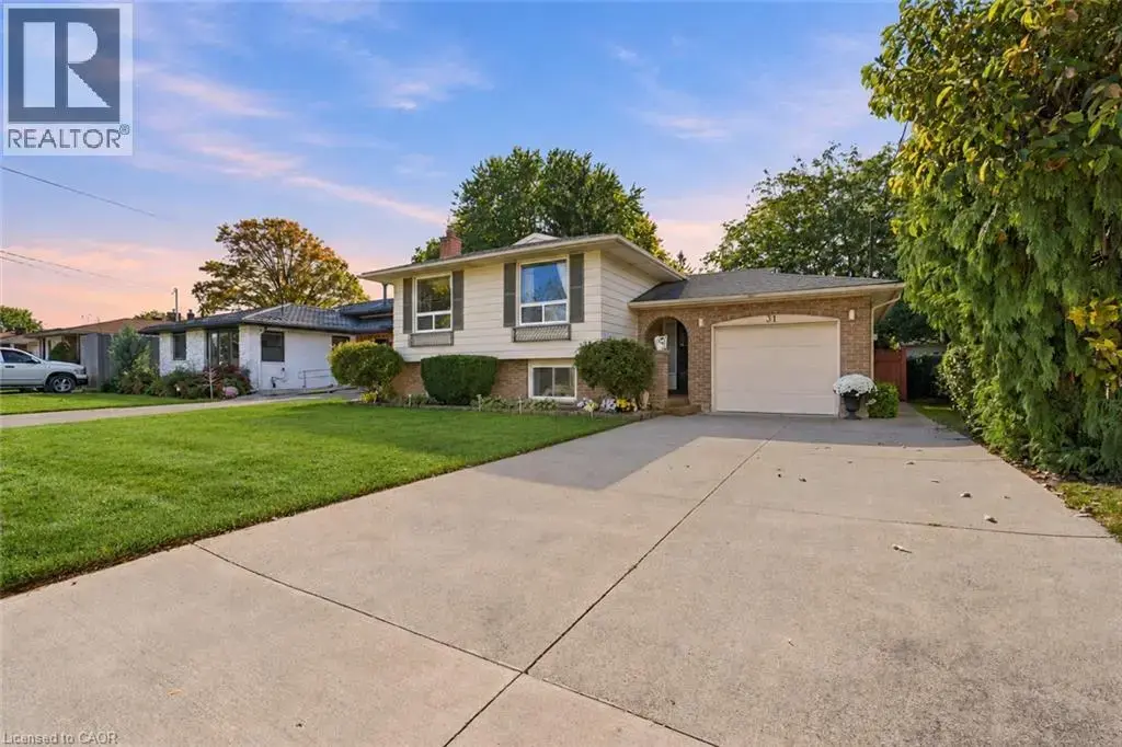 31 Bendingroad Crescent, St. Catharines