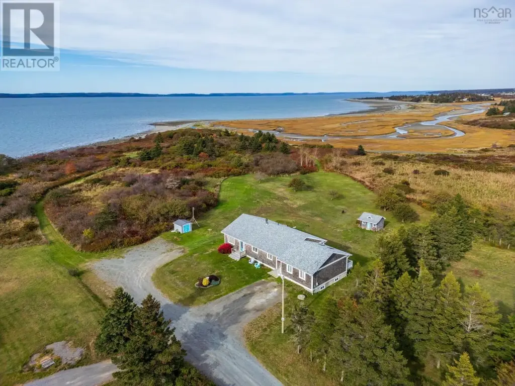 63 Dixon Road, Grosses Coques