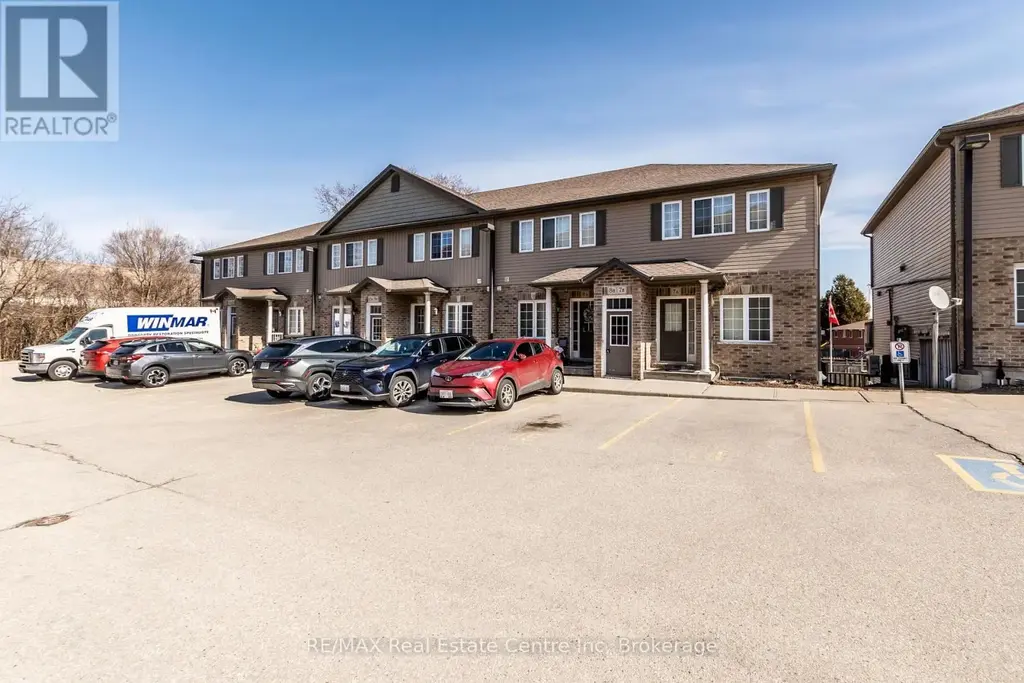 8b - 38 Howe Drive, Kitchener