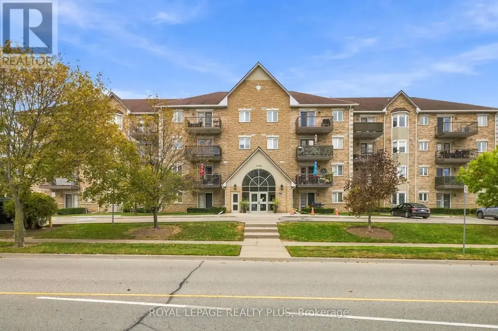 406 - 4006 Kilmer Drive, Burlington (Tansley)