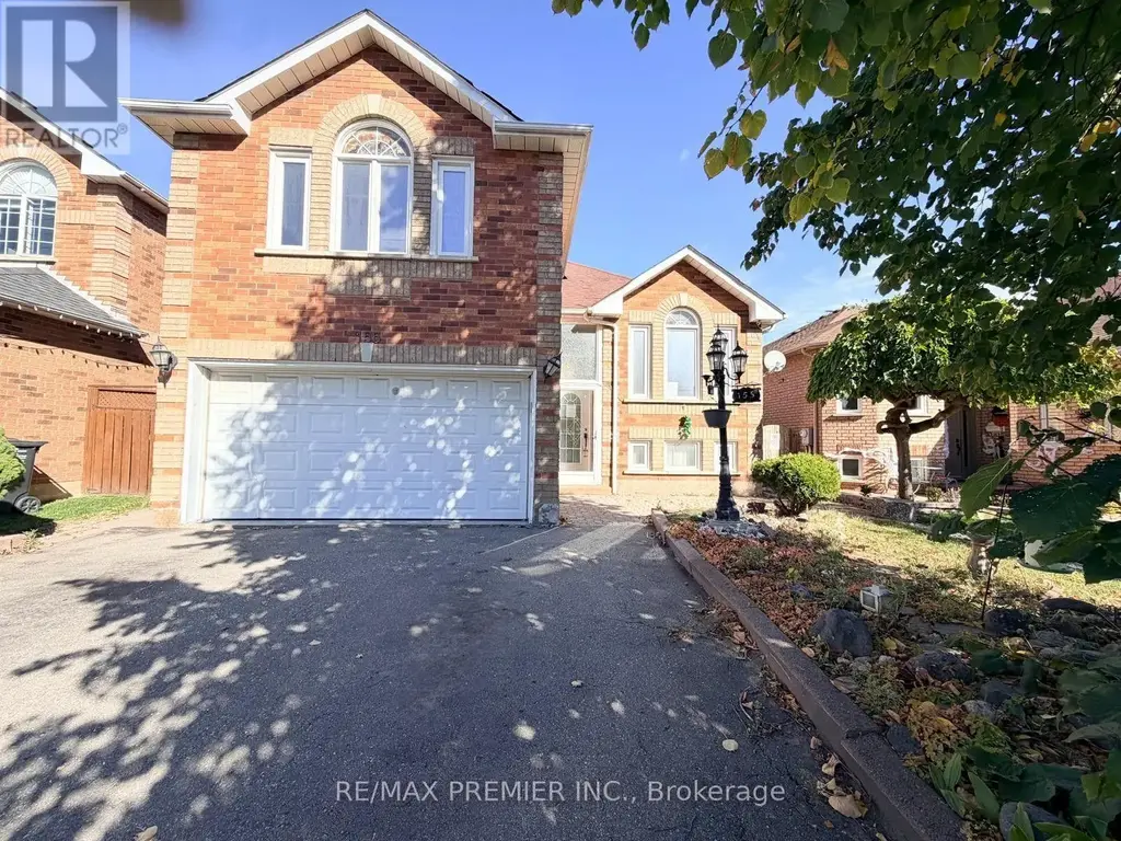 155 Drinkwater Road, Brampton (Fletcher's West)