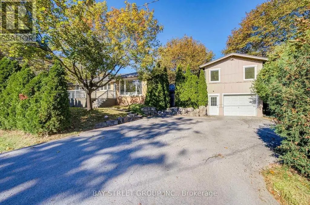 615 Parkside Drive, Oakville (WO West)