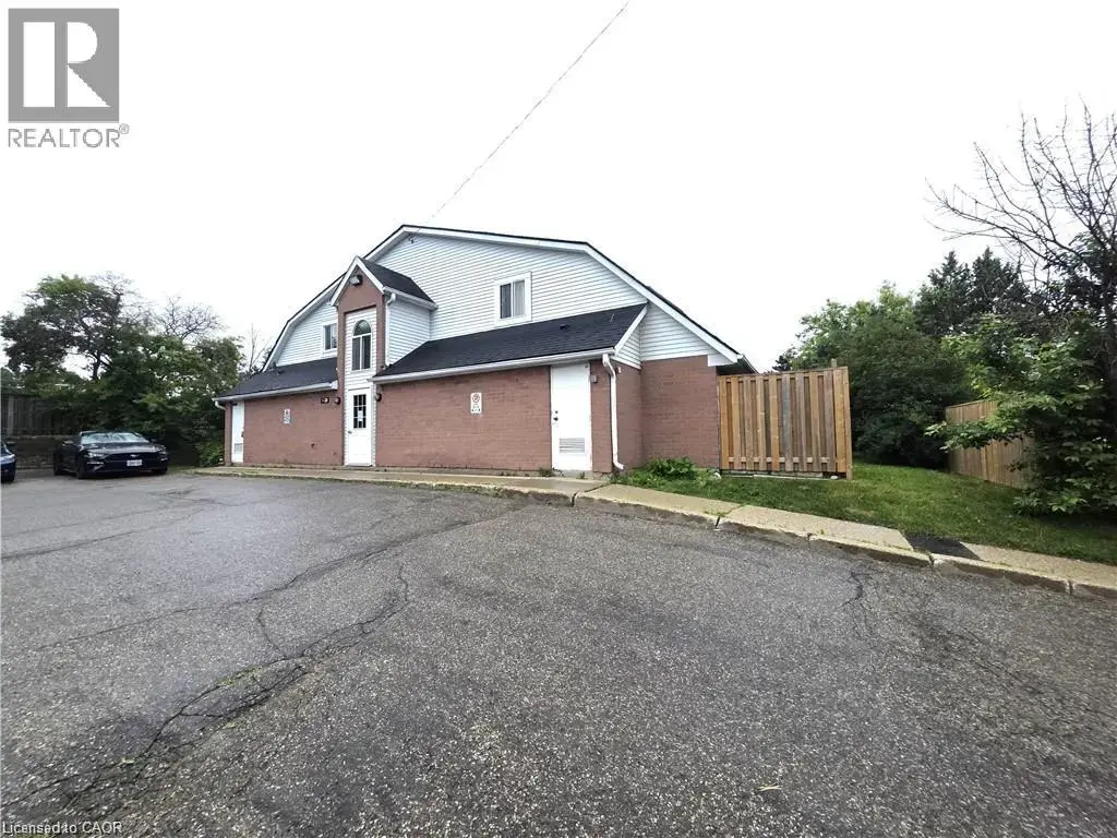 41 Valleyview Road Unit# 13, Kitchener