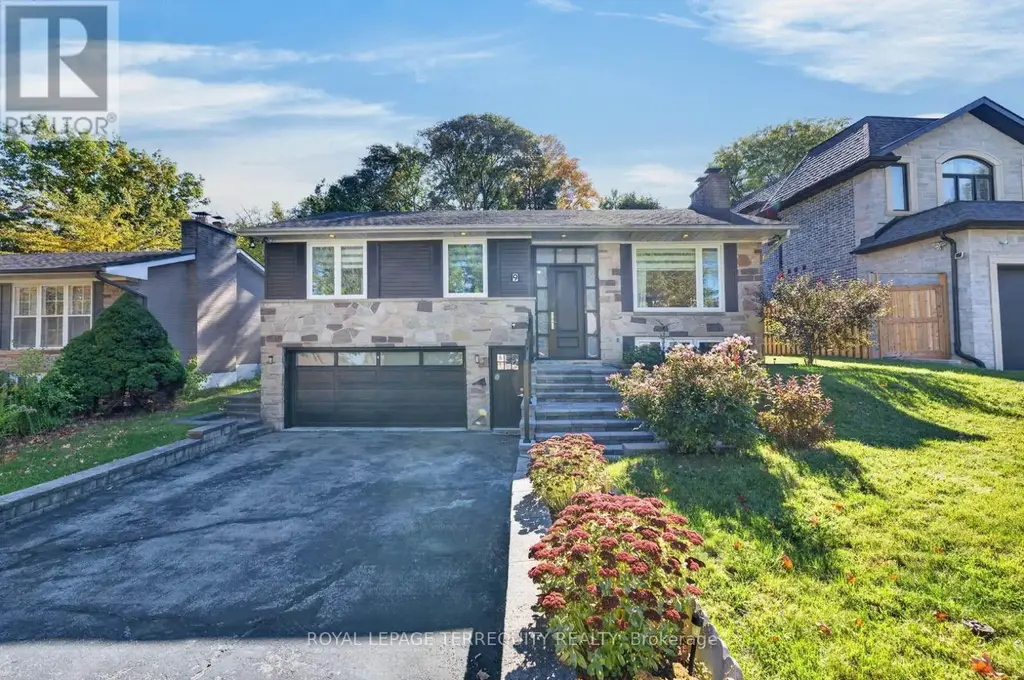 9 Brightbay Crescent, Markham (Grandview)