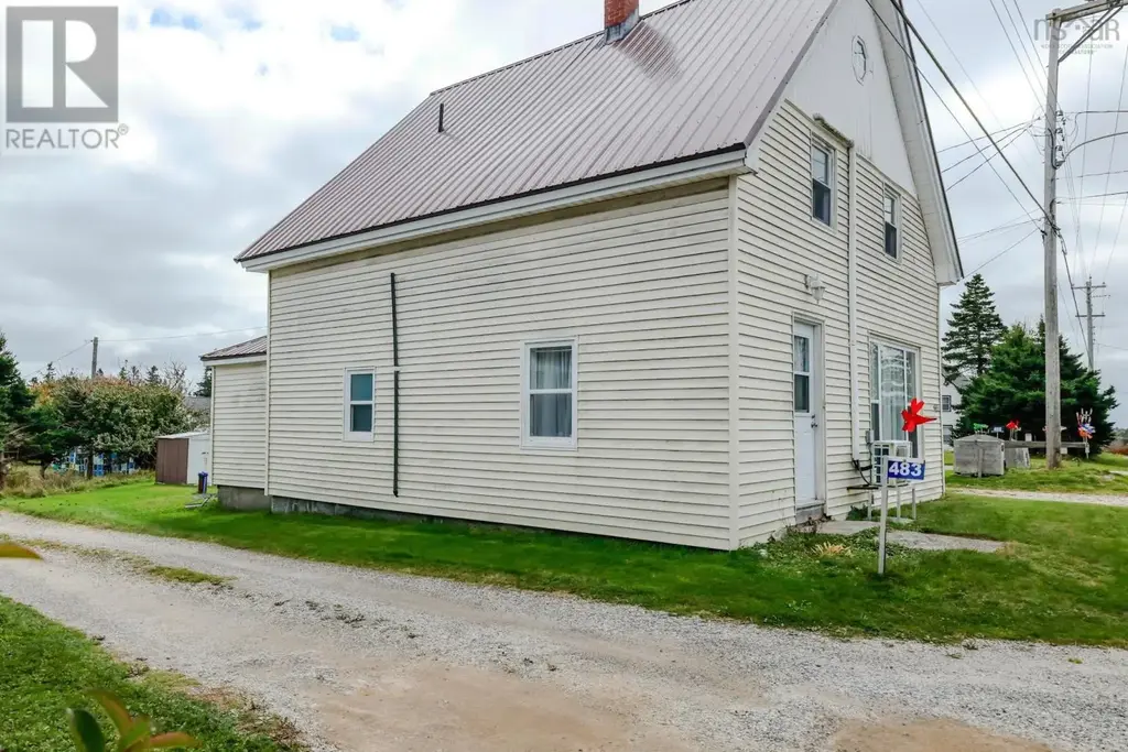 485 Centreville South Side Road, South Side