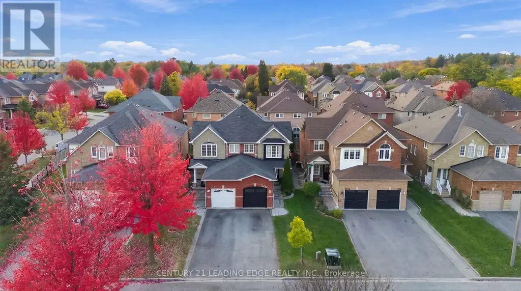 1732 Silver Maple Drive, Pickering (Amberlea)