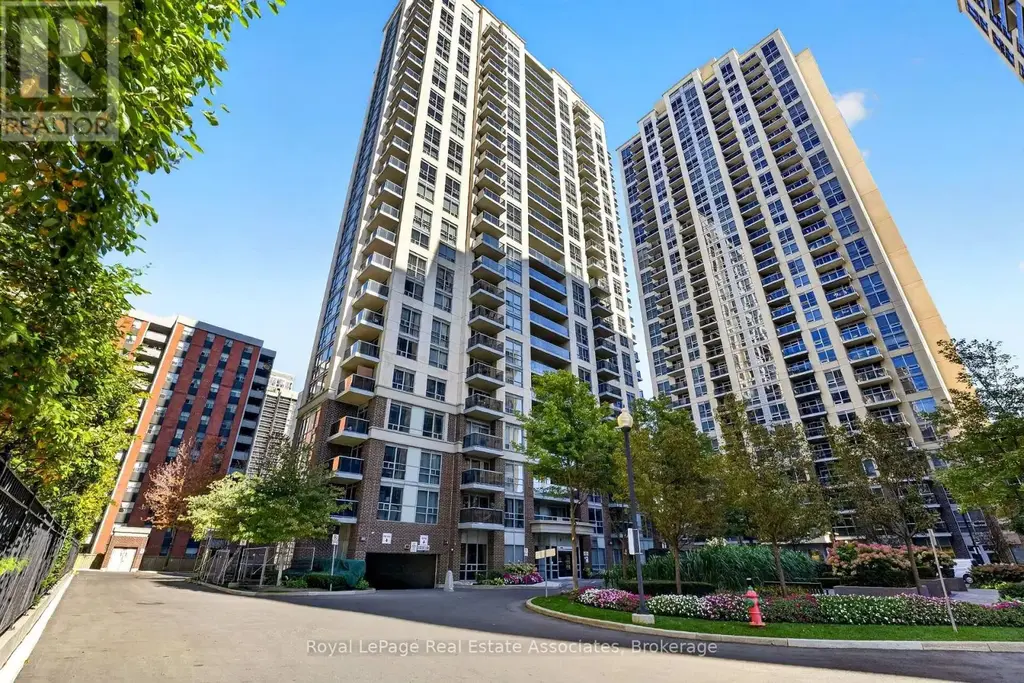 1804 - 5 Michael Power Place, Toronto (Islington-City Centre West)